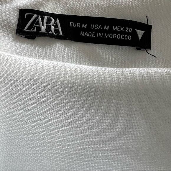 ZARA Elegant Strapless Off White Midi Dress Slightly Wrap style Size M. - Picture 7 of 7